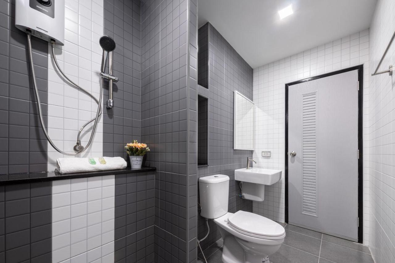 Aqua Residences อควา เรสซิเดนซ์ ห้องพักใหม่ให้เช่า ติดรถไฟฟ้าสถานีวุฒากาศ Bangkok Luaran gambar
