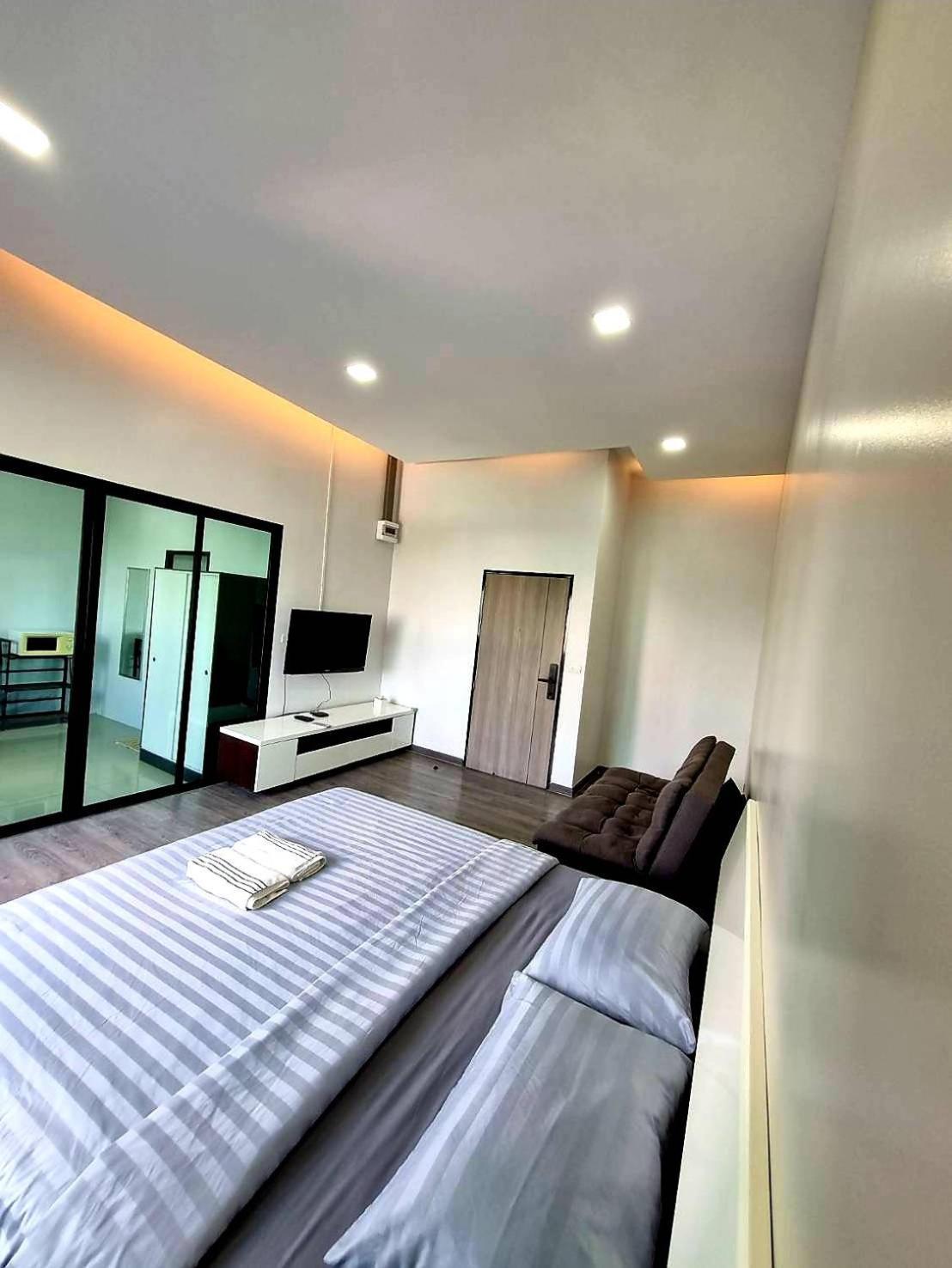 Aqua Residences อควา เรสซิเดนซ์ ห้องพักใหม่ให้เช่า ติดรถไฟฟ้าสถานีวุฒากาศ Bangkok Luaran gambar